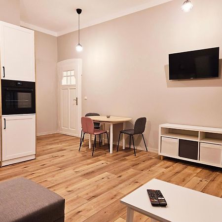 Apartamento Justinrent 3 Legnica Exterior foto